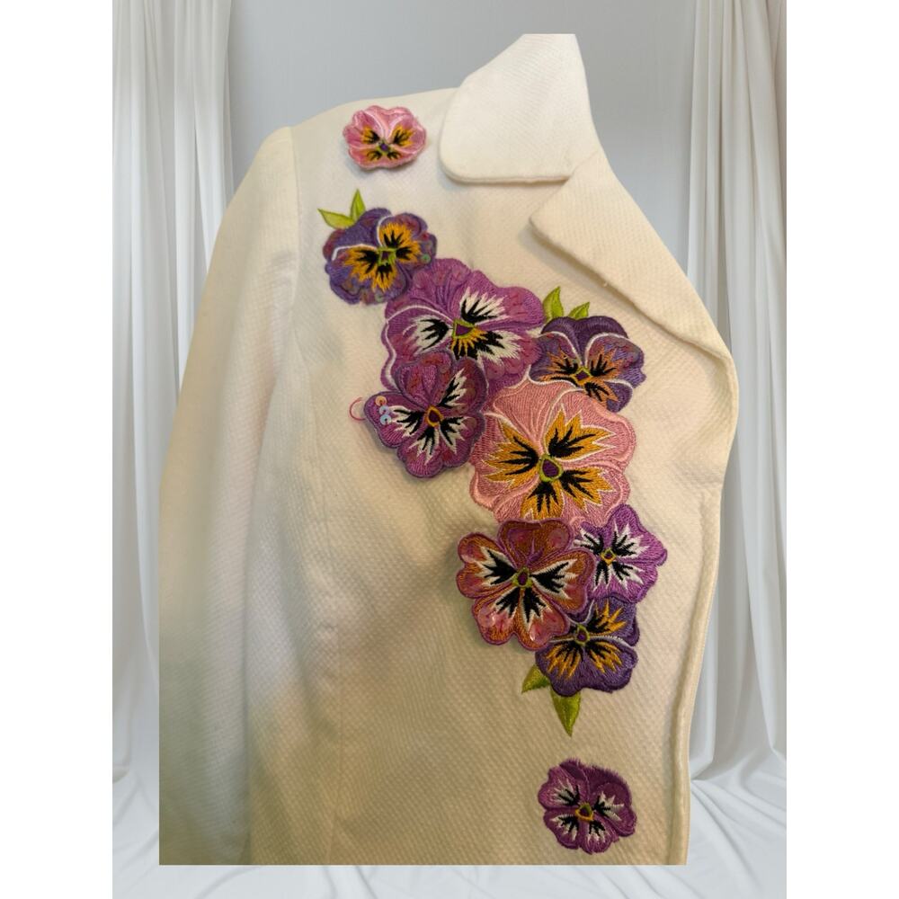 Bob Mackie Wearable Art Two-Piece Embroidered Set - Size M - Picture 3 of 13